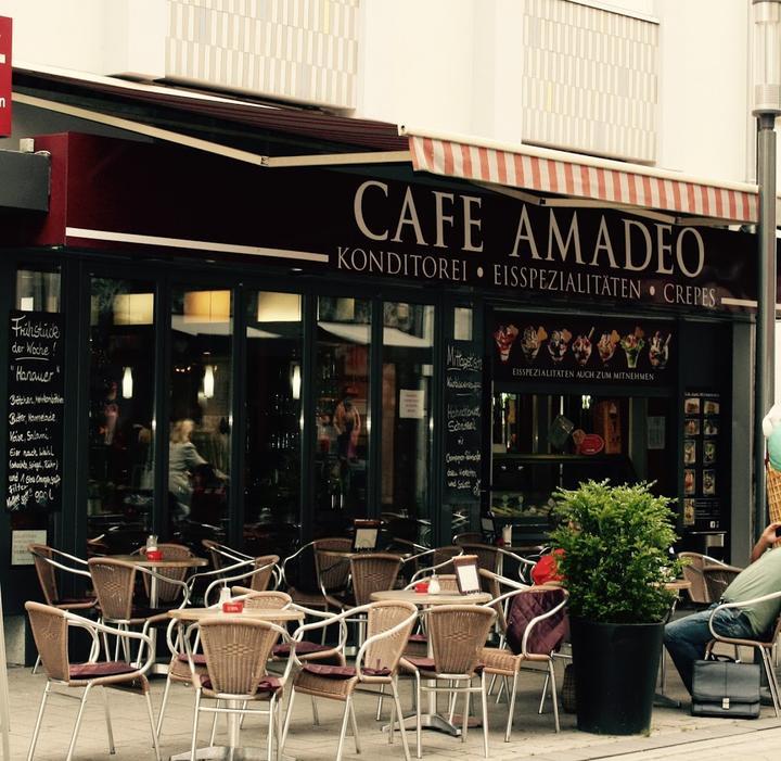Cafe Amadeo